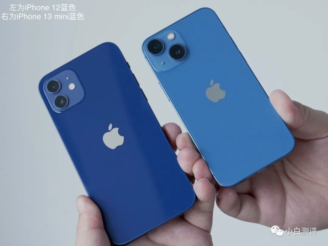 iphone 13 mini 蓝色,iphone12mini蓝色 上手iphone13mini蓝色真机实拍附对比iphone12上代蓝色