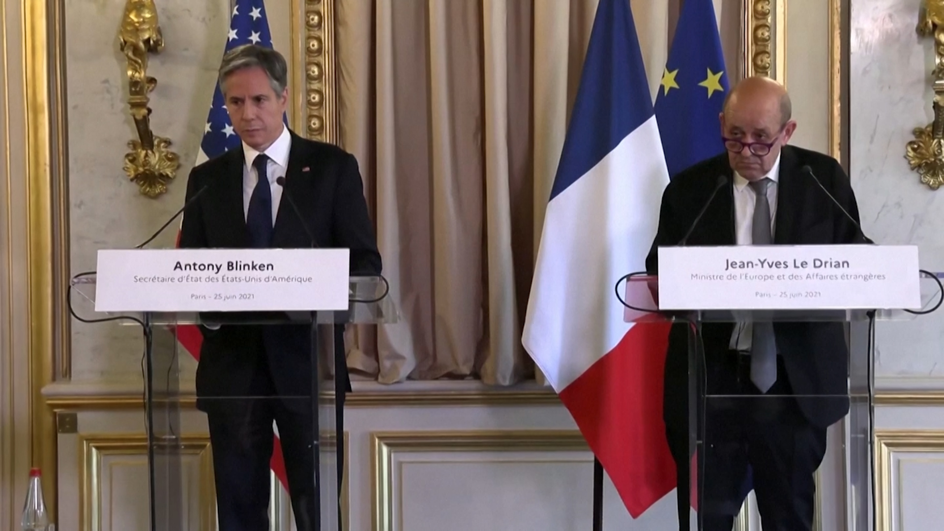 今年1月，布林肯与勒德里昂在法国会面 视频截图
