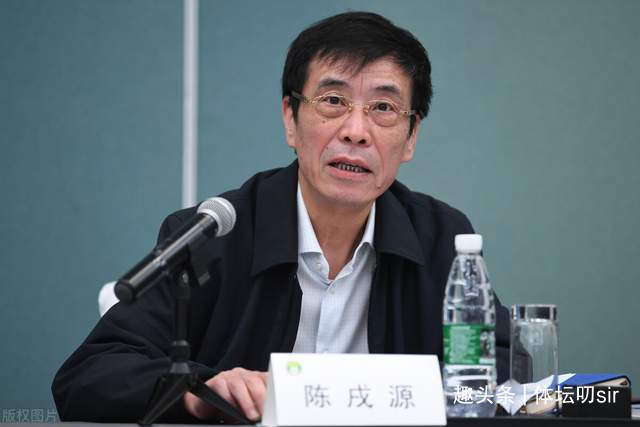 中超多队深陷困境,12强赛拿下越南已成中国足球“脱困稻草”?