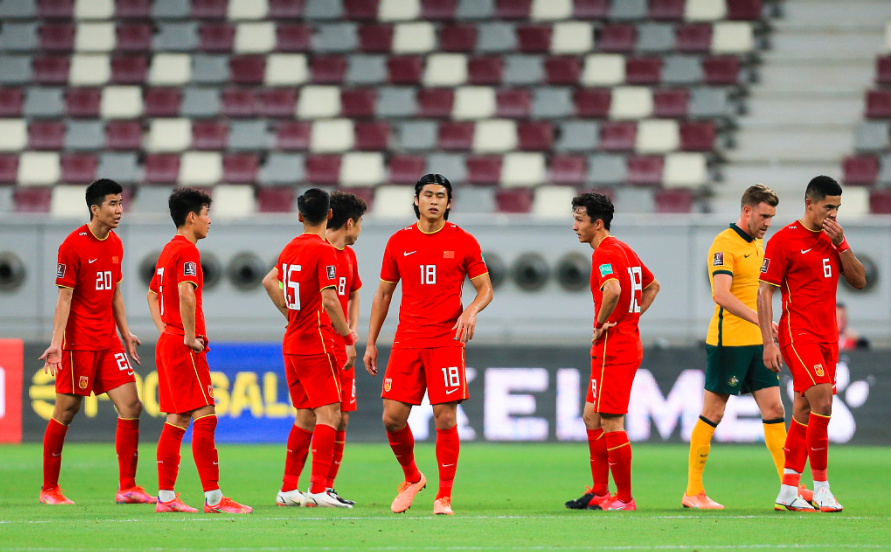 国足这下头疼了！越南最强王牌满血到岗，2场3球如梅西附体！