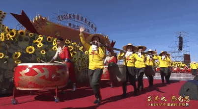 火速围观!“中国农民丰收节”黑龙江会场超燃开启休闲区蓝鸢梦想 - Www.slyday.coM 火速围观!“中国农民丰收节”黑龙江会场超燃开启休闲区蓝鸢梦想 - Www.slyday.coM