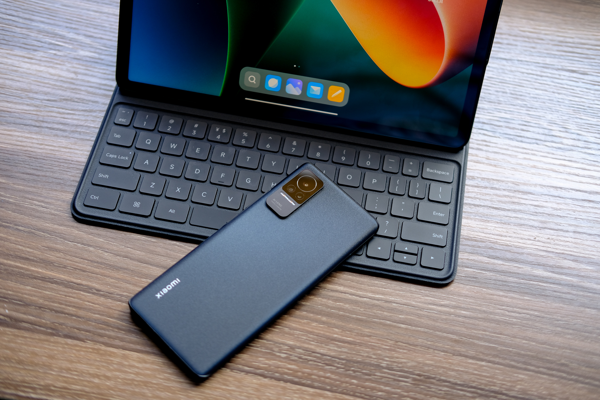 iPhone 13 Pro/Max已加价开卖,小米Civi黑色版真的太好看了休闲区蓝鸢梦想 - Www.slyday.coM iPhone 13 Pro/Max已加价开卖,小米Civi黑色版真的太好看了休闲区蓝鸢梦想 - Www.slyday.coM