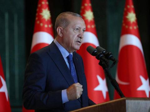 9月24日，美国制裁<a href=