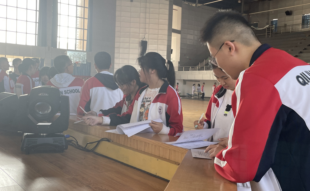 学生近视及常见病监测第一站曲靖一中麒麟学校正式开始休闲区蓝鸢梦想 - Www.slyday.coM 学生近视及常见病监测第一站曲靖一中麒麟学校正式开始休闲区蓝鸢梦想 - Www.slyday.coM