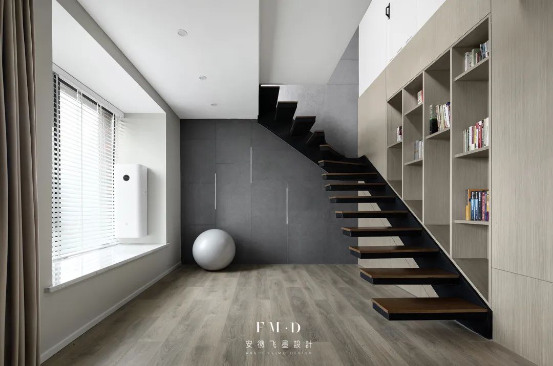 躲过了低楼层的返潮,却没逃过反水!休闲区蓝鸢梦想 - Www.slyday.coM 躲过了低楼层的返潮,却没逃过反水!休闲区蓝鸢梦想 - Www.slyday.coM