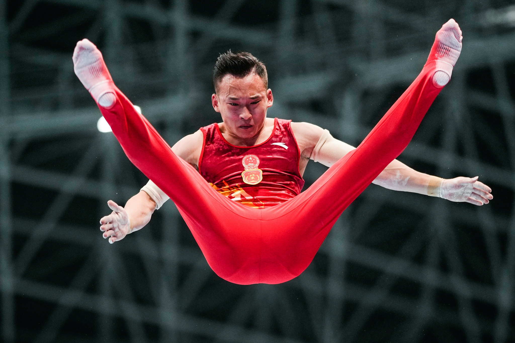 肖若腾在比赛中。