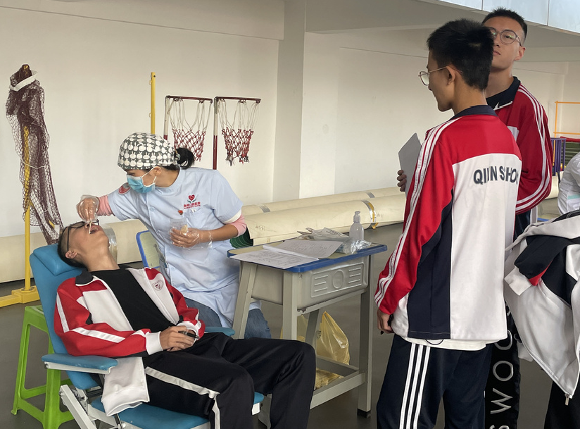 学生近视及常见病监测第一站曲靖一中麒麟学校正式开始休闲区蓝鸢梦想 - Www.slyday.coM 学生近视及常见病监测第一站曲靖一中麒麟学校正式开始休闲区蓝鸢梦想 - Www.slyday.coM