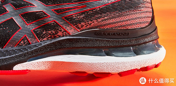 穿了2年的亚瑟士Kayano 25,今天终于换上Kayano 28,差距也太大了!休闲区蓝鸢梦想 - Www.slyday.coM 穿了2年的亚瑟士Kayano 25,今天终于换上Kayano 28,差距也太大了!休闲区蓝鸢梦想 - Www.slyday.coM