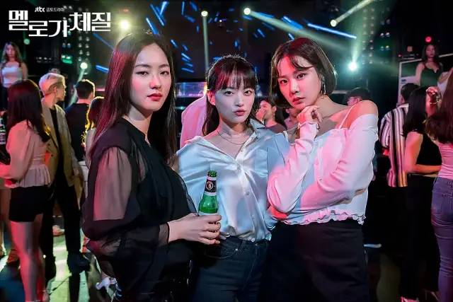 豆瓣9.2,无敌好看!它才是女性题材天花板-幽兰花香 豆瓣9.2,无敌好看!它才是女性题材天花板-幽兰花香