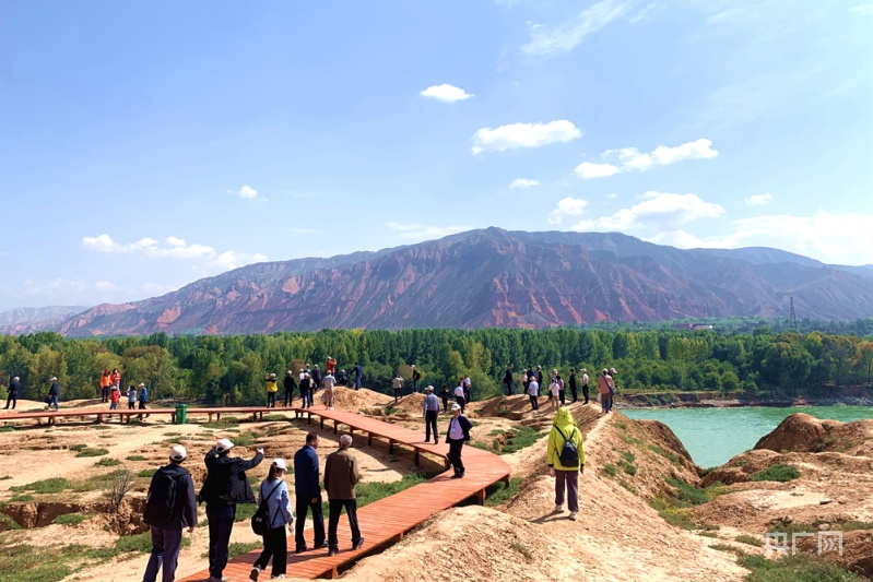 据化隆县副县长冶桂兰介绍,化隆县地学旅游开发在化隆县原有的黄河