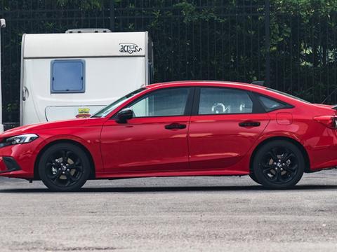 进化背后的涨价是否值得？新老本田思域对比