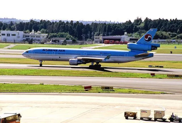 99年，一架210吨<a href=