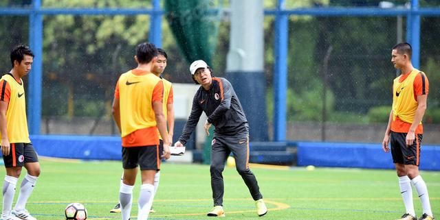 下午14点!<a href=