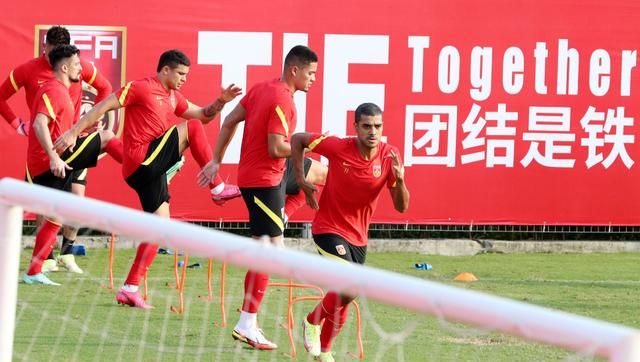 亚足联官宣中国队与越南队比赛时间,期待国足取得首胜