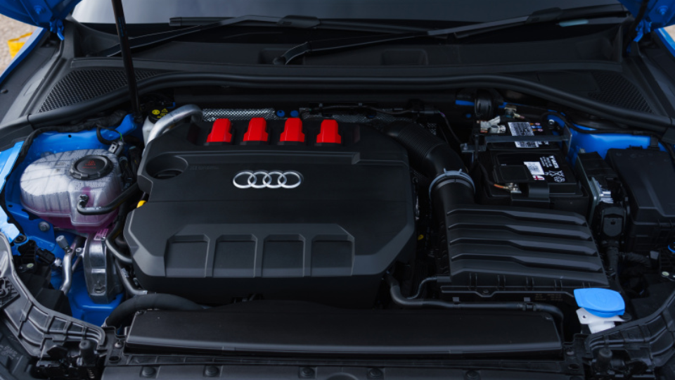 除了性能,都能赢?领克03+Cyan对比奥迪S3