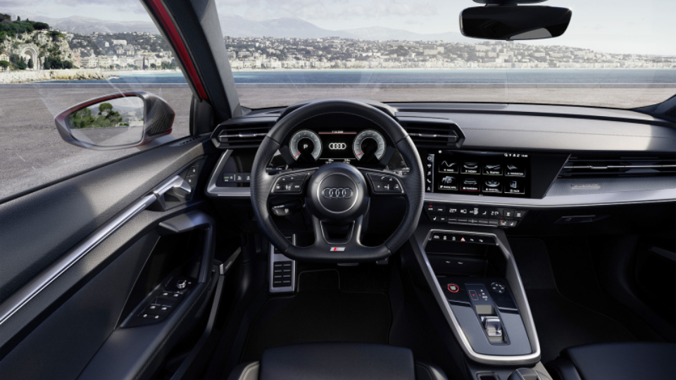 除了性能,都能赢?领克03+Cyan对比奥迪S3