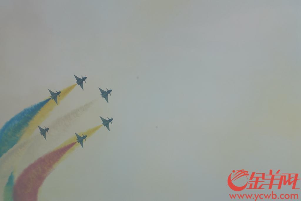 2021中国珠海航展开幕休闲区蓝鸢梦想 - Www.slyday.coM 2021中国珠海航展开幕休闲区蓝鸢梦想 - Www.slyday.coM