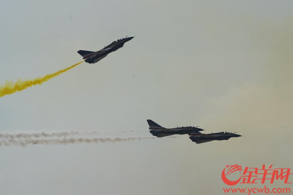 2021中国珠海航展开幕休闲区蓝鸢梦想 - Www.slyday.coM 2021中国珠海航展开幕休闲区蓝鸢梦想 - Www.slyday.coM