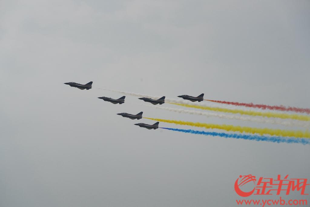 2021中国珠海航展开幕休闲区蓝鸢梦想 - Www.slyday.coM 2021中国珠海航展开幕休闲区蓝鸢梦想 - Www.slyday.coM