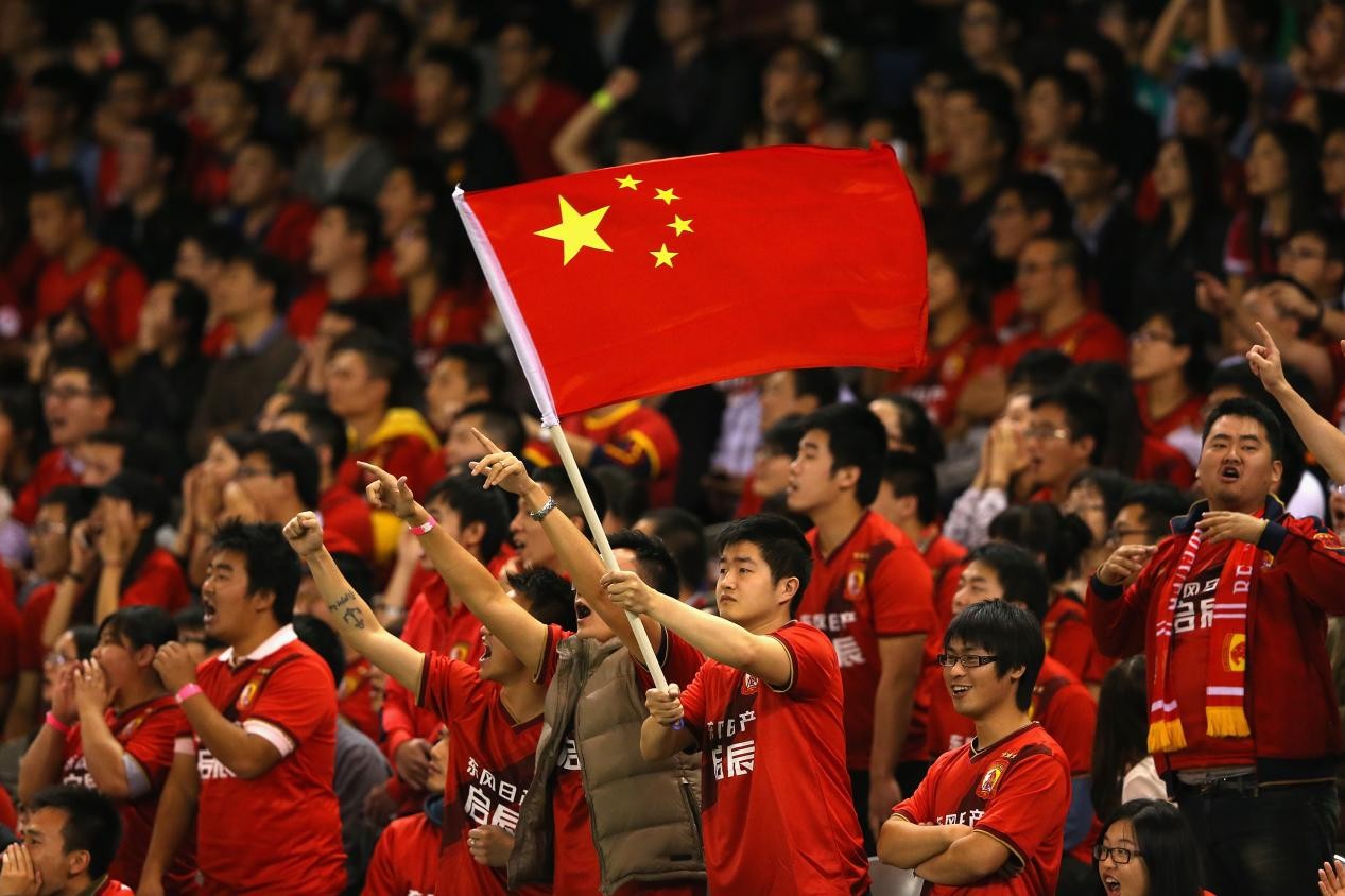 电视家直播国足VS越南，中国球迷看好国足赢球
