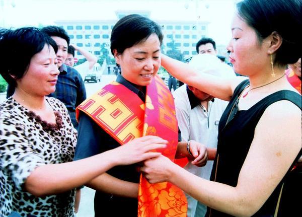 烈士纪念日前夕,走进长霞的世界 重温英烈的故事休闲区蓝鸢梦想 - Www.slyday.coM 烈士纪念日前夕,走进长霞的世界 重温英烈的故事休闲区蓝鸢梦想 - Www.slyday.coM