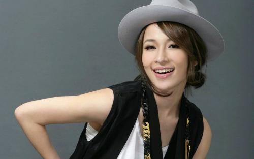 黄皓回到<a href=