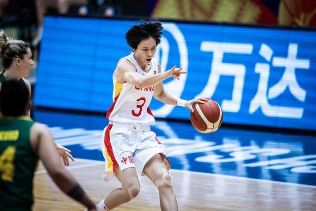 中国女篮三连胜直通四强，大胜澳大利亚，半决赛或战<a href=