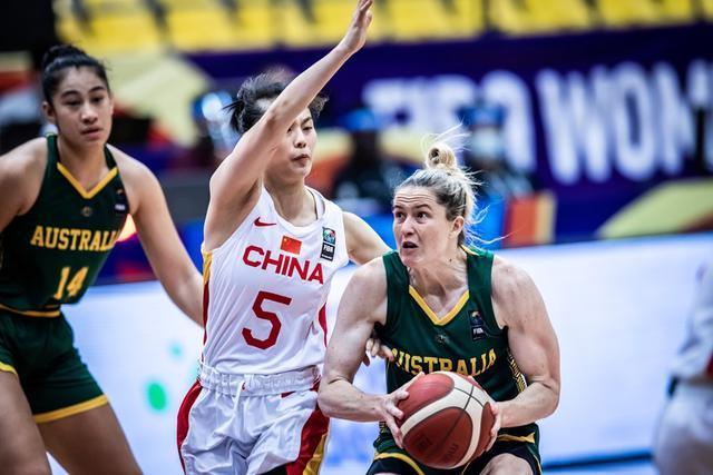 中国女篮三连胜直通四强，大胜澳大利亚，半决赛或战<a href=