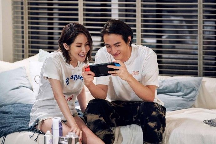 黄皓回到<a href=