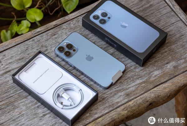 与其等iPhone13 Pro排期,不如入手120Hz国产旗舰,流畅度不输苹果休闲区蓝鸢梦想 - Www.slyday.coM 与其等iPhone13 Pro排期,不如入手120Hz国产旗舰,流畅度不输苹果休闲区蓝鸢梦想 - Www.slyday.coM