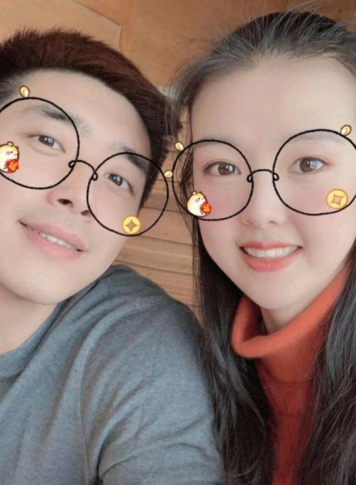 张常宁大秀恩爱,晒照+深情发文为老公庆生,一个大眼萌娃引热议休闲区蓝鸢梦想 - Www.slyday.coM 张常宁大秀恩爱,晒照+深情发文为老公庆生,一个大眼萌娃引热议休闲区蓝鸢梦想 - Www.slyday.coM