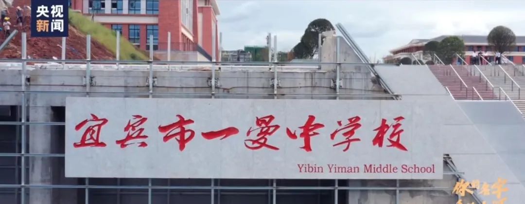 我的身份证上有她的名字!青岛也有叫这个名字的人…休闲区蓝鸢梦想 - Www.slyday.coM 我的身份证上有她的名字!青岛也有叫这个名字的人…休闲区蓝鸢梦想 - Www.slyday.coM