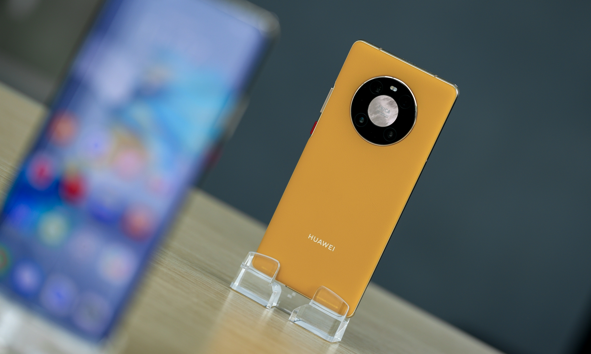 前BBC高层高调入职当笔杆子,华为要在欧洲市场大展拳脚了?休闲区蓝鸢梦想 - Www.slyday.coM 前BBC高层高调入职当笔杆子,华为要在欧洲市场大展拳脚了?休闲区蓝鸢梦想 - Www.slyday.coM