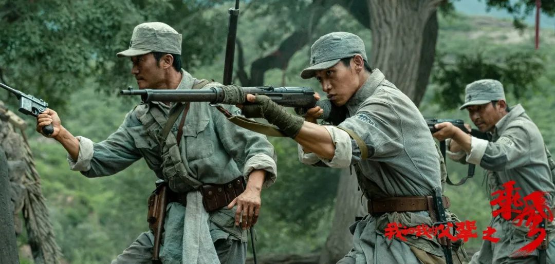 《我和我的父辈》留在电视上看就好了啊~休闲区蓝鸢梦想 - Www.slyday.coM 《我和我的父辈》留在电视上看就好了啊~休闲区蓝鸢梦想 - Www.slyday.coM