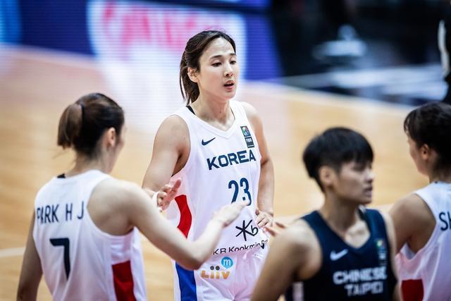 中国女篮半决赛对手敲定，将与<a href=