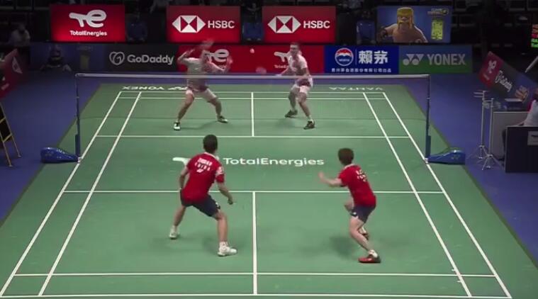 国羽逆转进4强战<a href=