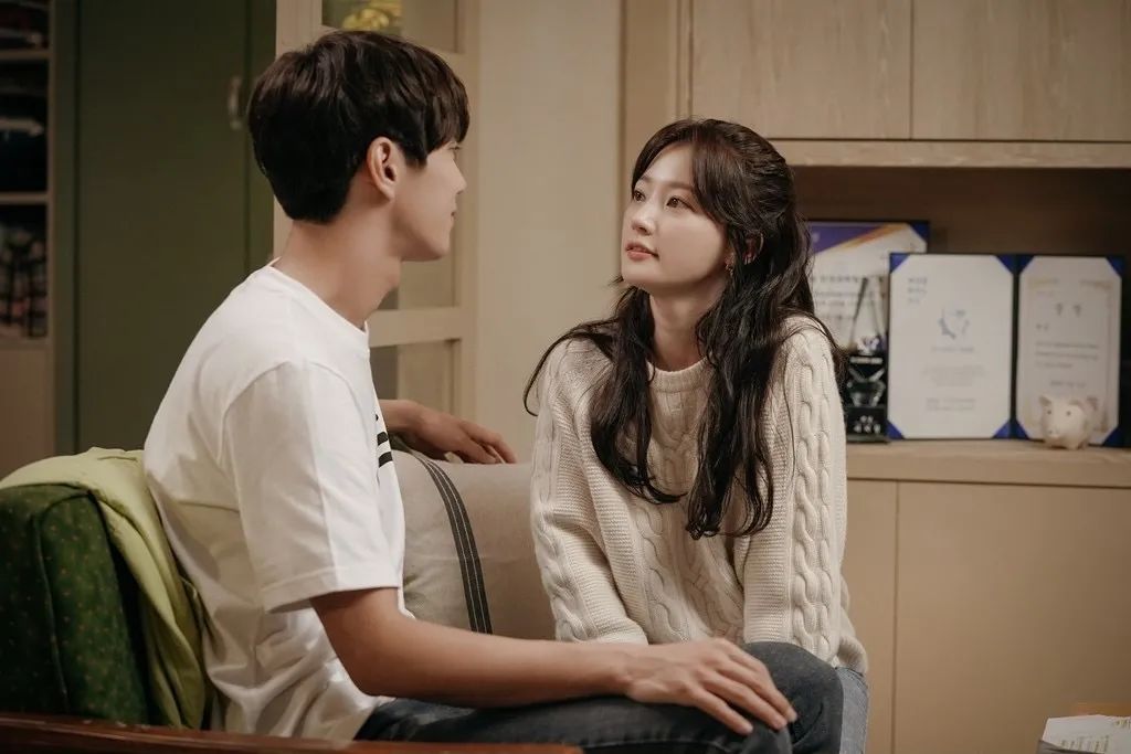 “你一定要和满眼都是你的人在一起”休闲区蓝鸢梦想 - Www.slyday.coM “你一定要和满眼都是你的人在一起”休闲区蓝鸢梦想 - Www.slyday.coM