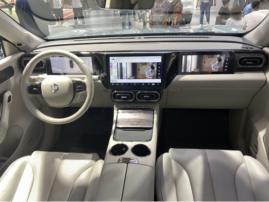 该来的都来了 多款重磅新车亮相天津车展休闲区蓝鸢梦想 - Www.slyday.coM 该来的都来了 多款重磅新车亮相天津车展休闲区蓝鸢梦想 - Www.slyday.coM