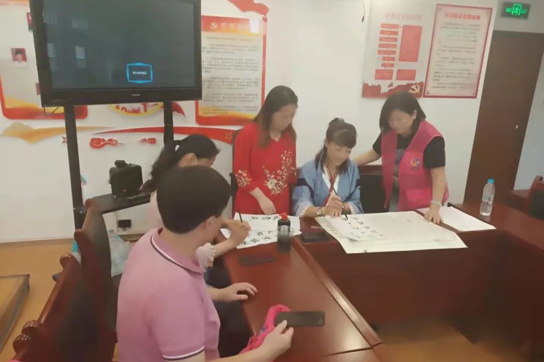 【我们的节日·国庆】西青区各级妇联组织:祝福祖国 礼赞新时代休闲区蓝鸢梦想 - Www.slyday.coM 【我们的节日·国庆】西青区各级妇联组织:祝福祖国 礼赞新时代休闲区蓝鸢梦想 - Www.slyday.coM