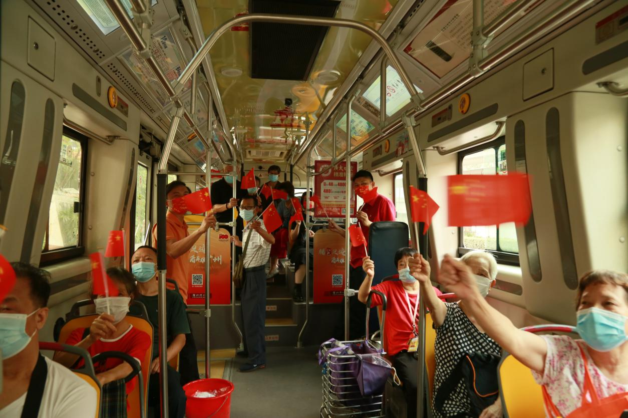 国庆我在岗休闲区蓝鸢梦想 - Www.slyday.coM 国庆我在岗休闲区蓝鸢梦想 - Www.slyday.coM