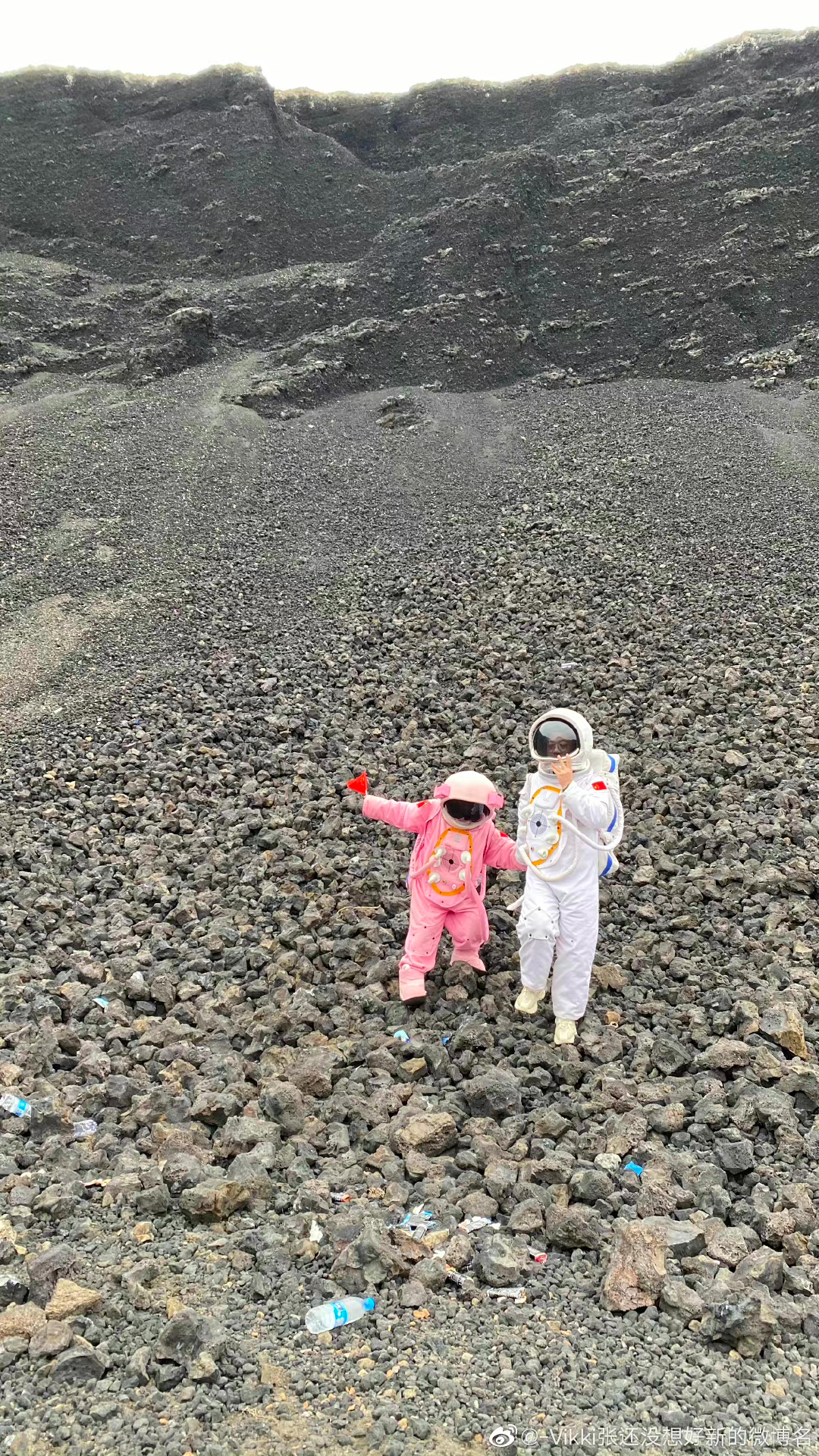 国庆朋友圈美图大赛开始,告诉你“一键滤镜”有多重要!休闲区蓝鸢梦想 - Www.slyday.coM 国庆朋友圈美图大赛开始,告诉你“一键滤镜”有多重要!休闲区蓝鸢梦想 - Www.slyday.coM