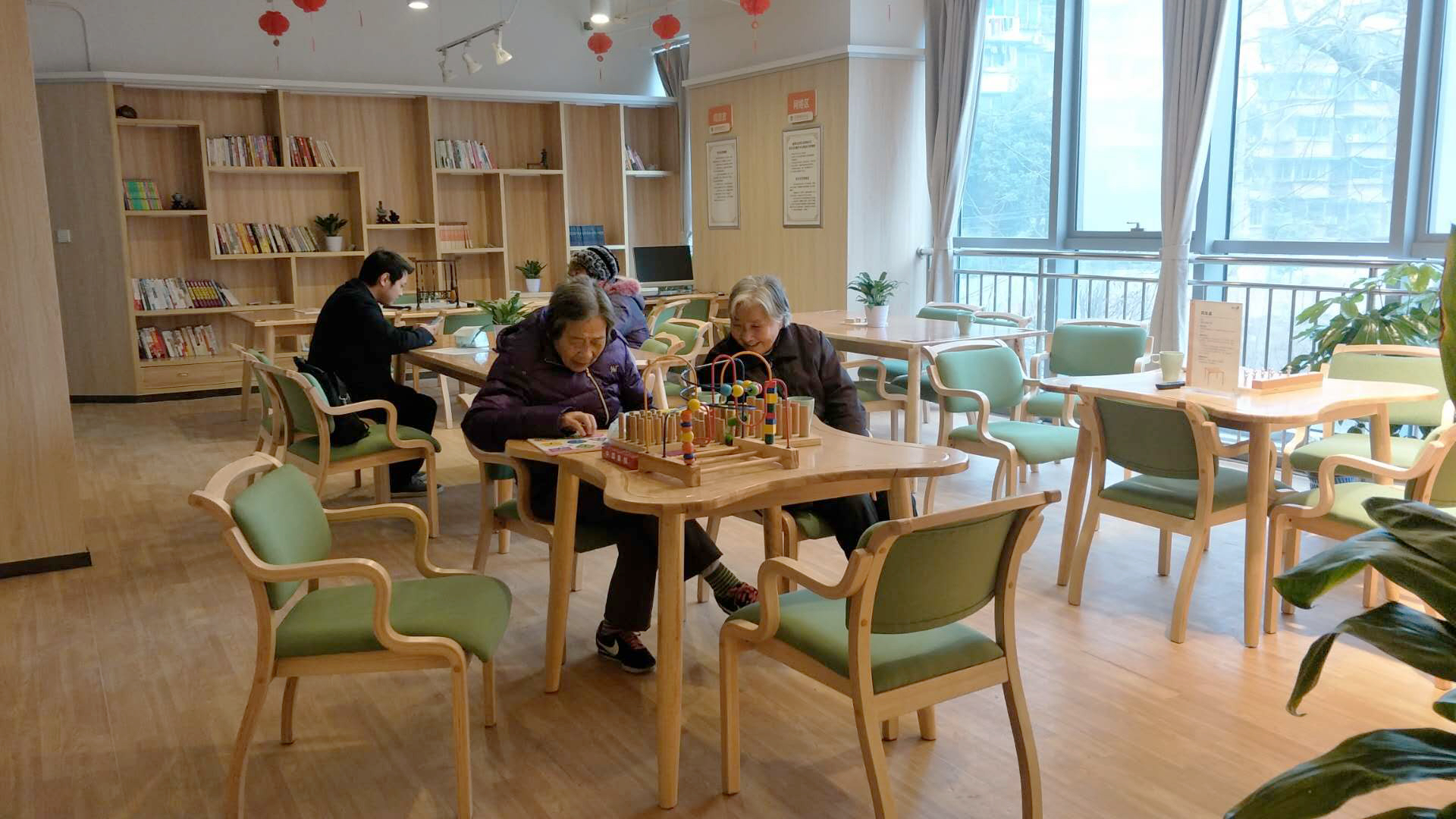 跨越“数字鸿沟”,成都这个社区的老人有了“点单上门服务”休闲区蓝鸢梦想 - Www.slyday.coM 跨越“数字鸿沟”,成都这个社区的老人有了“点单上门服务”休闲区蓝鸢梦想 - Www.slyday.coM