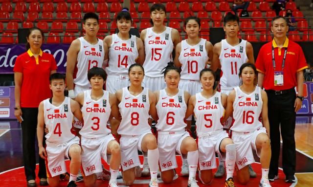 铿锵玫瑰绽放,女篮轻取<a href=