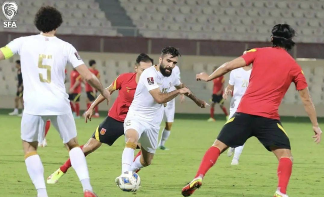 李铁继续雪藏归化球员,国足艰难逼平叙利亚二队,踢越南凶多吉少