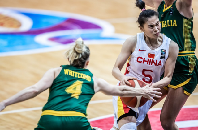 中央5台直播中国女篮VS<a href=