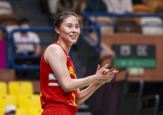 CCTV5直播半决赛，中国女篮力争胜<a href=