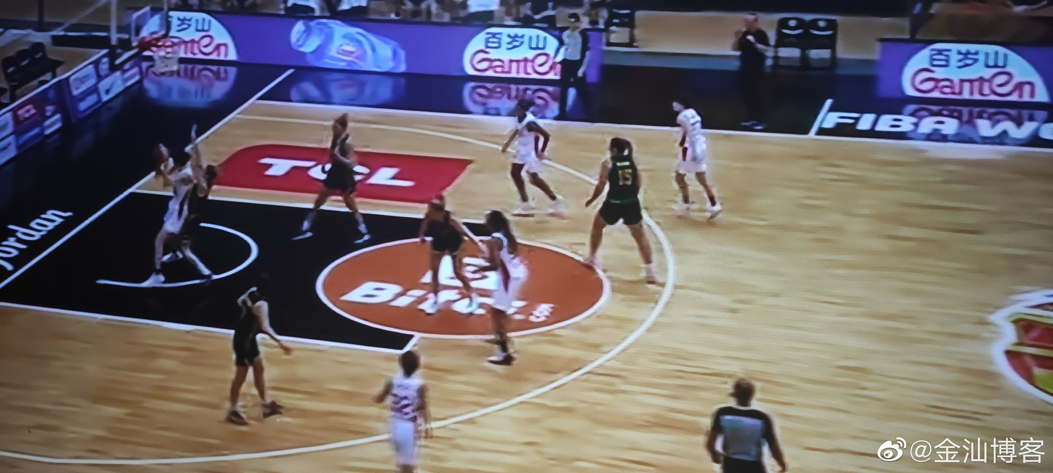 下午中国女篮18分大胜<a href=