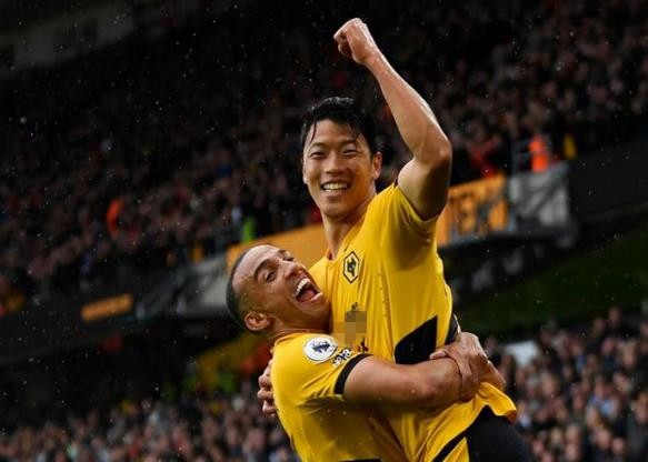 足坛疯狂一夜：巴萨创队史耻辱，尤文起死回生，<a href=