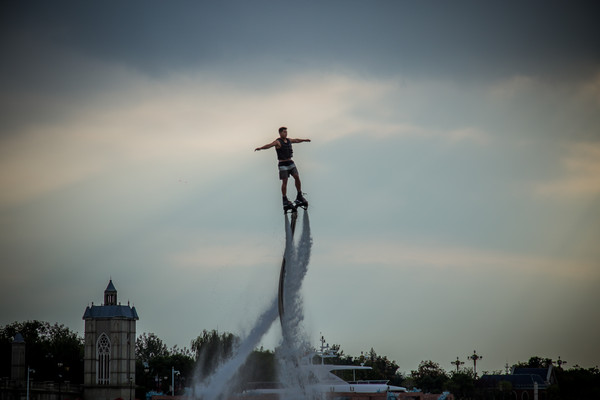 金秋时节，掉进<a href=