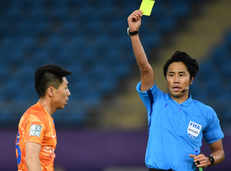 国足对手给李铁安排了位新归化球员，鲁能中场被起了个<a href=